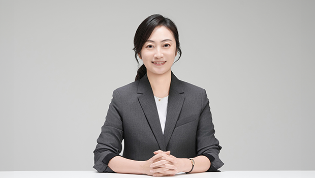 Incheon National University Professor Lin Wang (Department of Library and Information Science) Selec main image